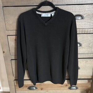Oscar De La Renta Men's Black V-Neck Sweater